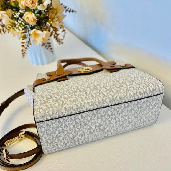 Michael Kors Purse Carmen Medium Flap Satchel shoulder bag vanilla - Picture 9 of 11